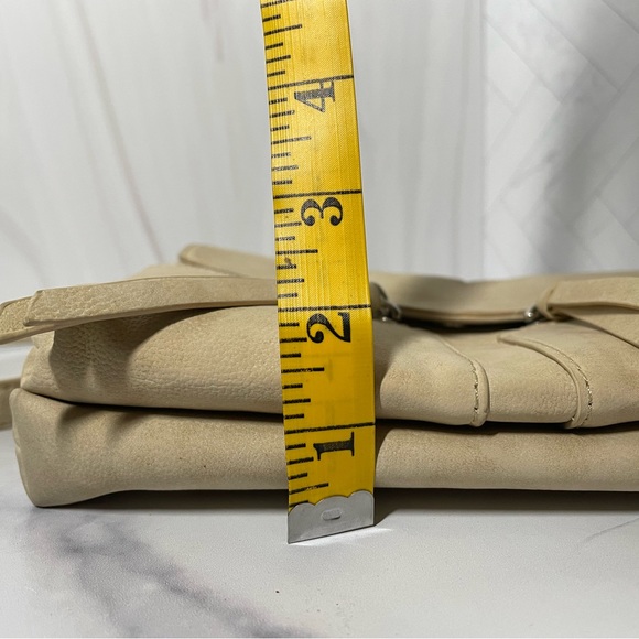 Violet Ray Leanna Purse - Picture 15 of 16